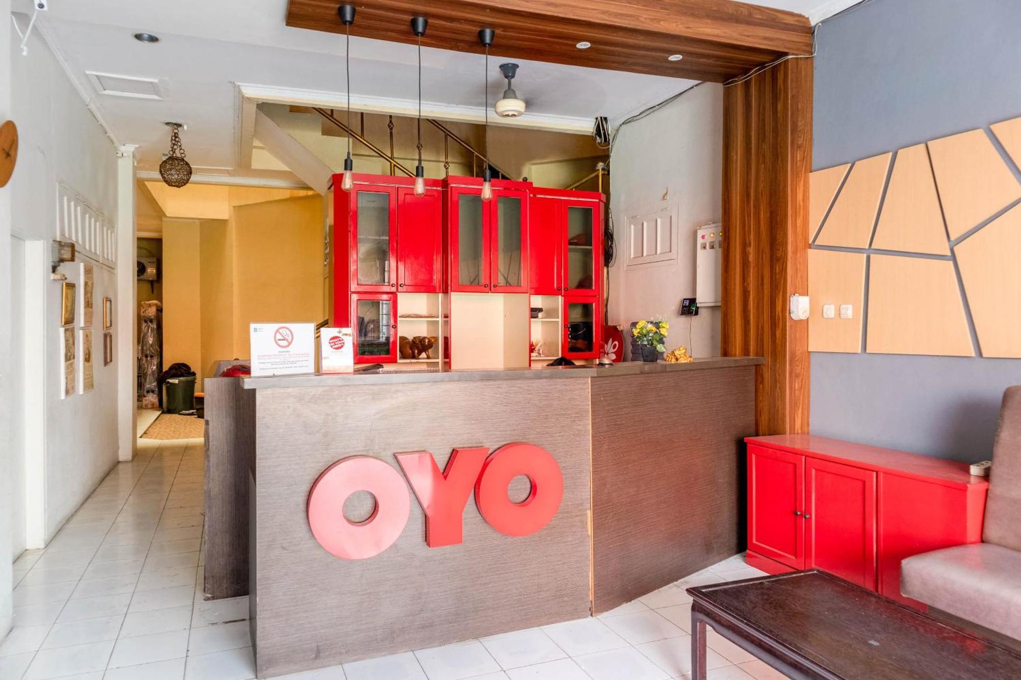 OYO 1111 Pasar Baru Inn Yakarta Exterior foto